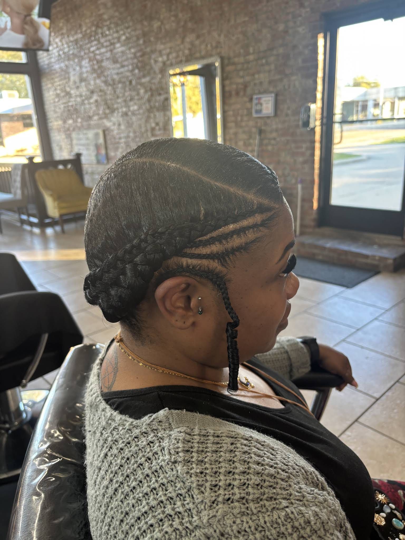 Hair by Les gallery photo